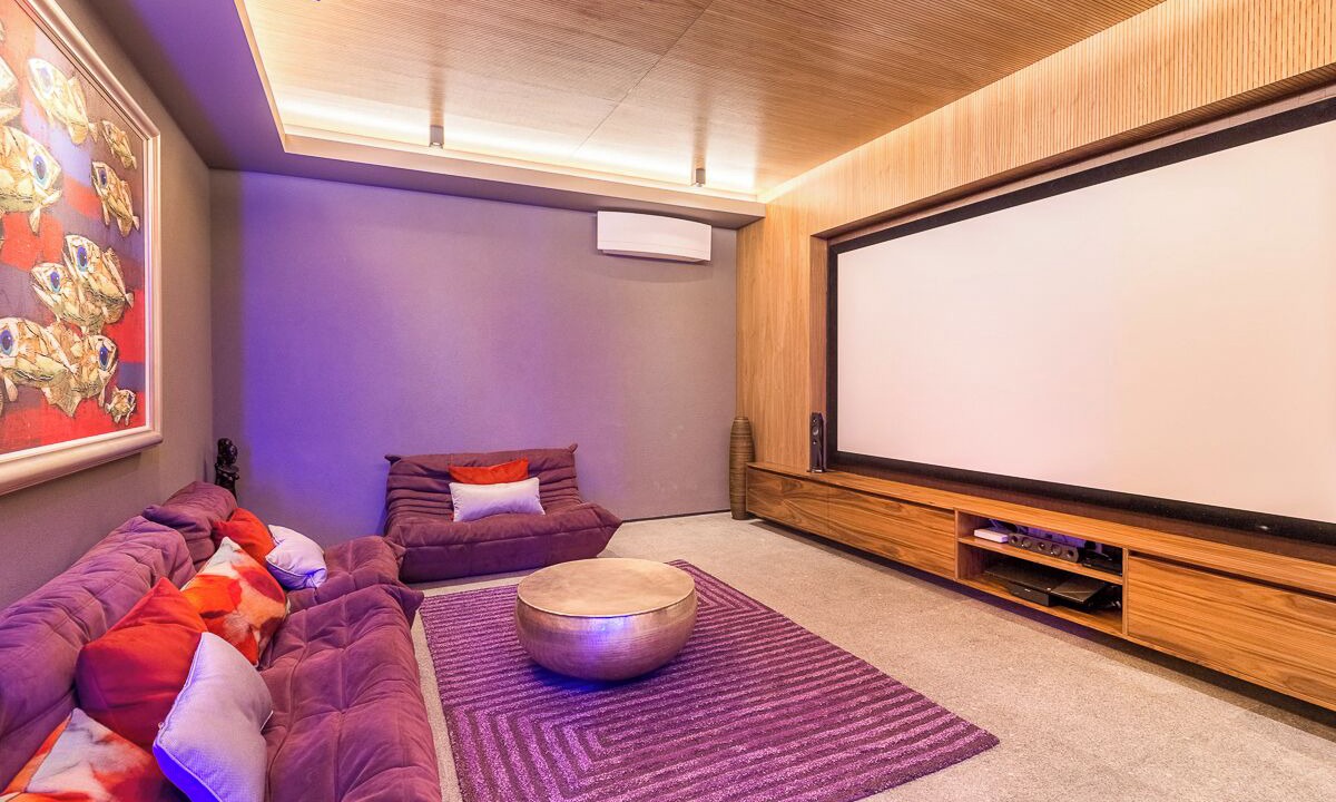 Photo of Livingroom in Bantry Bay