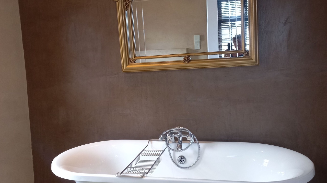 Photo of Bathroom in Greater Johannesburg Metropolitan Area
