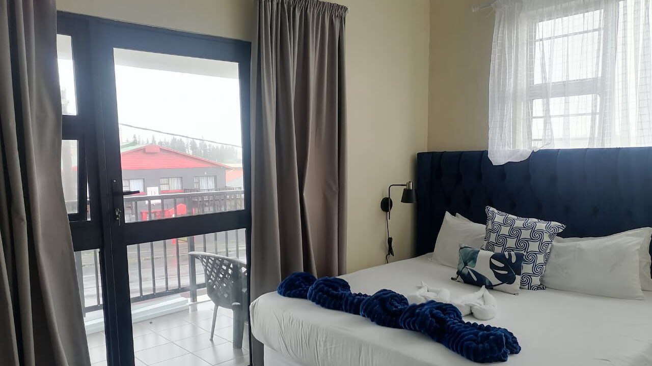 Photo of Patio Balcony in Quigney Beach