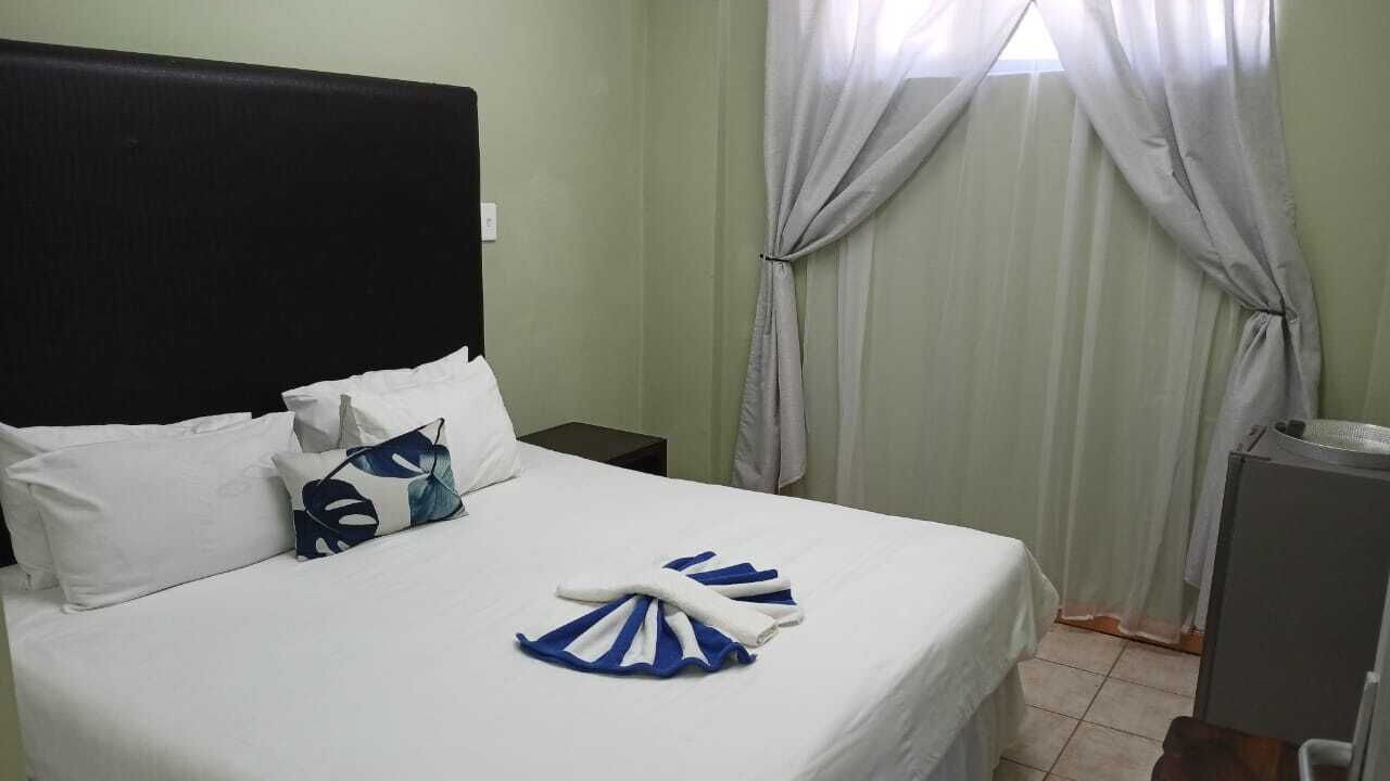 Photo of Bedroom in Quigney Beach