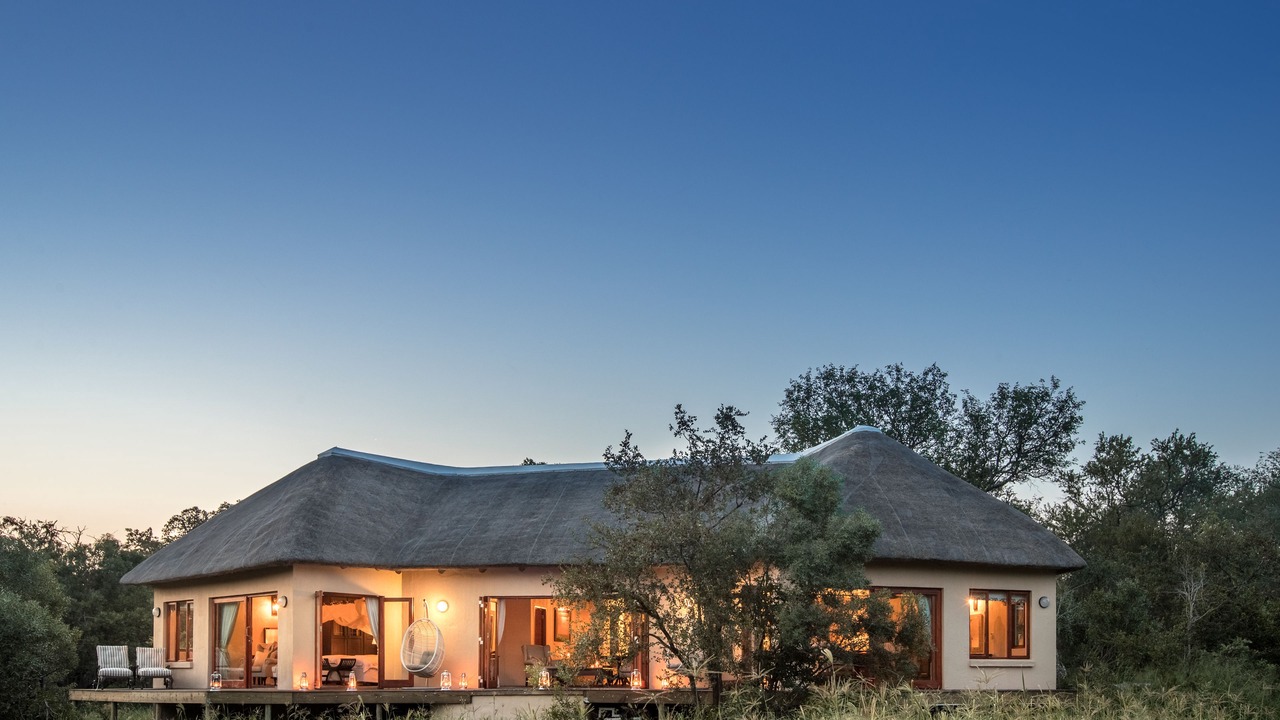 Photo of Bedroom in Thorny Bush Game Reserve