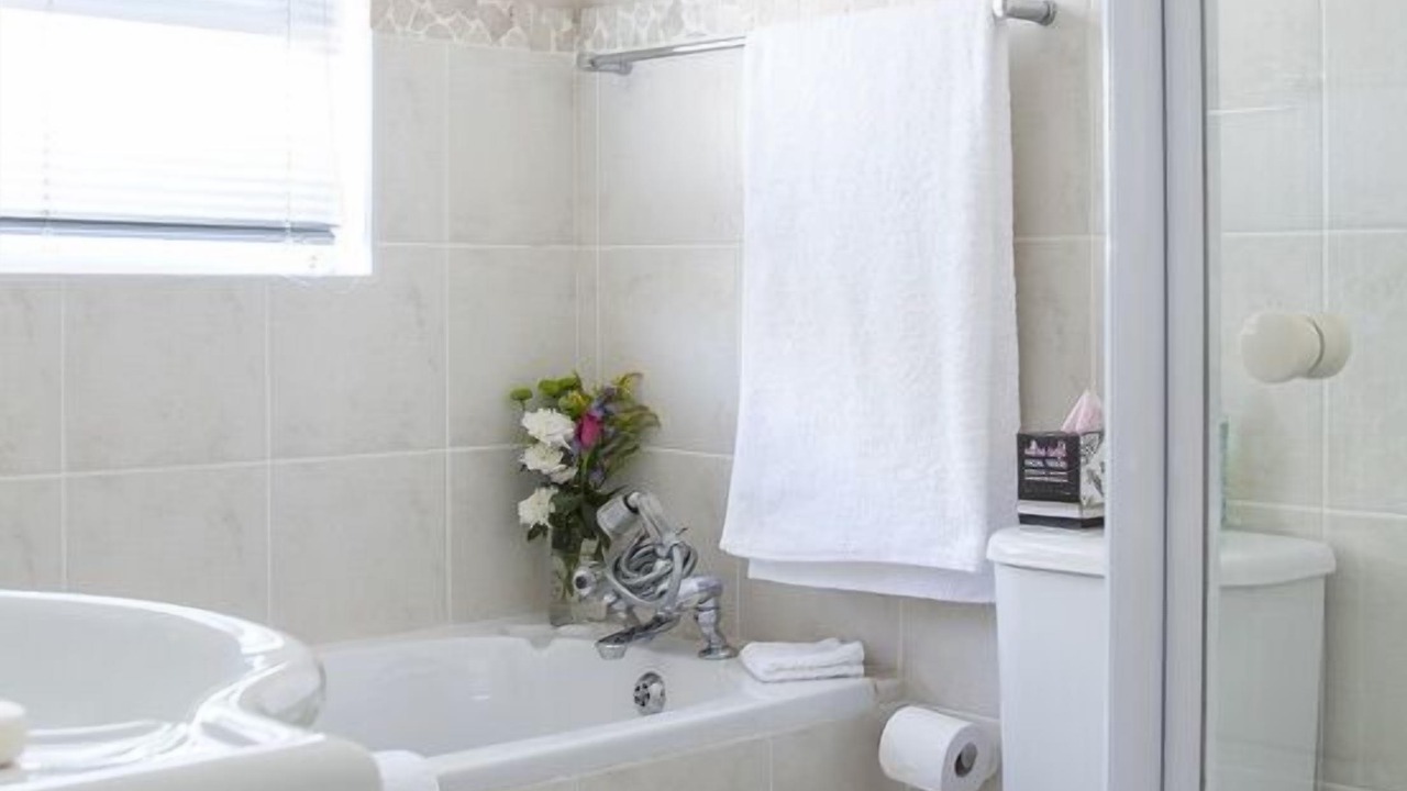 Photo of Bathroom in Eikenbosch