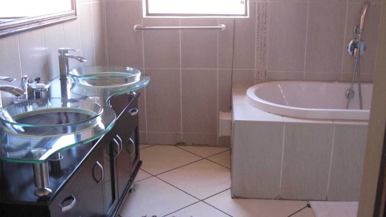 Photo of Bathroom in Ekurhuleni