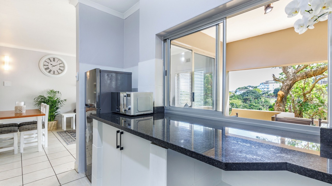 Photo of Kitchen in Shaka's Rock