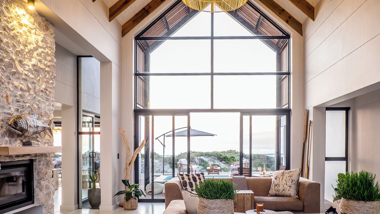 Photo of Livingroom in Shelley Point