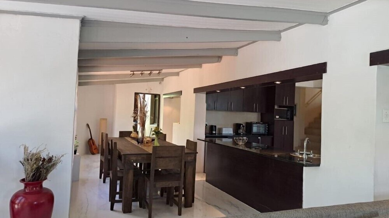 Photo of Livingroom in Parow