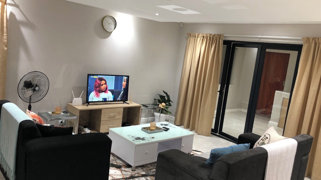 Photo of Livingroom in Port Elizabeth
