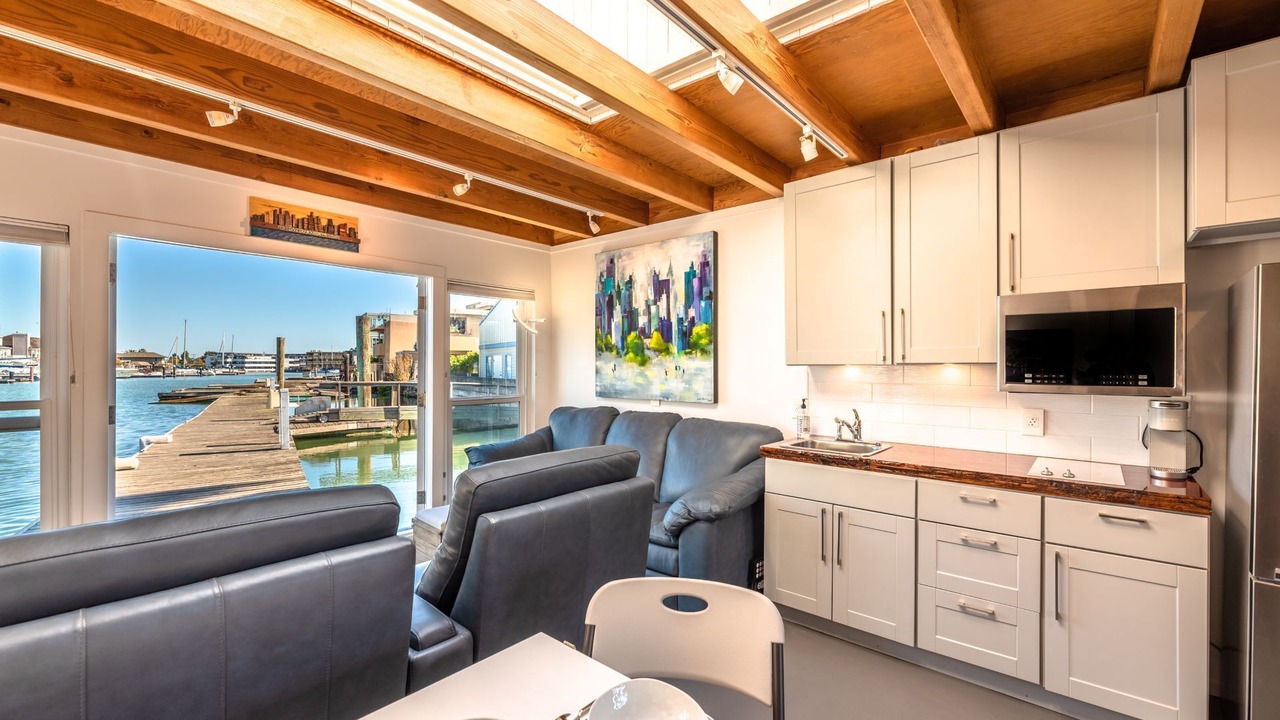 Photo of Livingroom in San Rafael