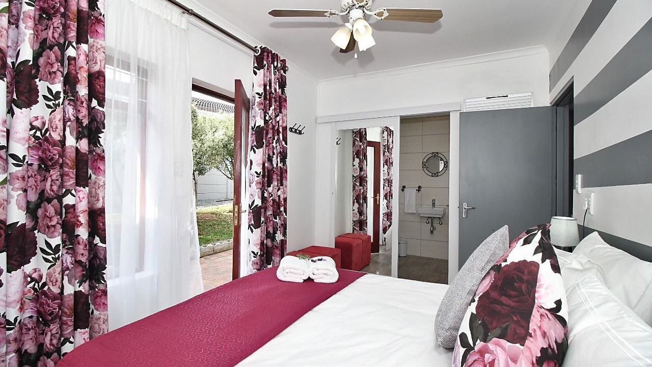 Photo of Bedroom in Heldervue