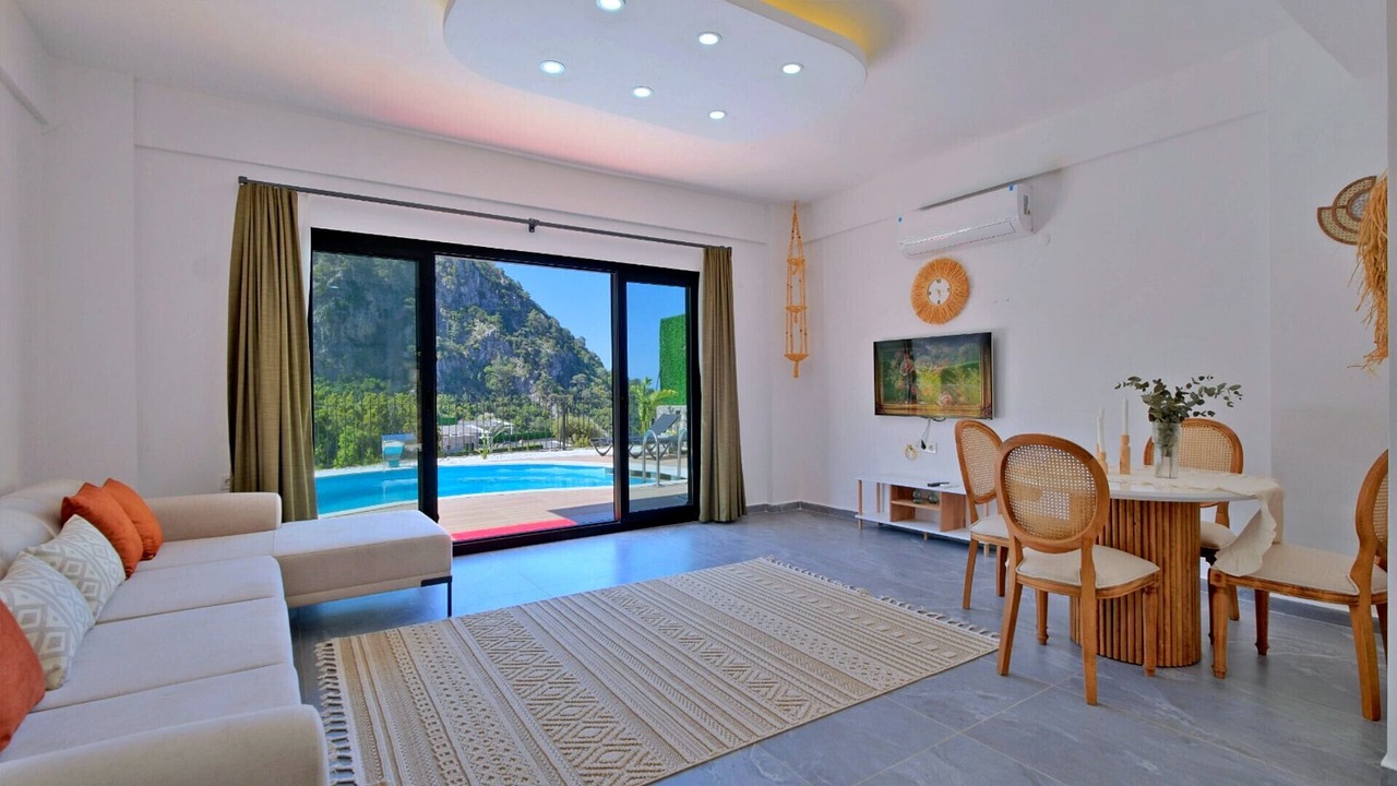 Photo of Livingroom in Faralya