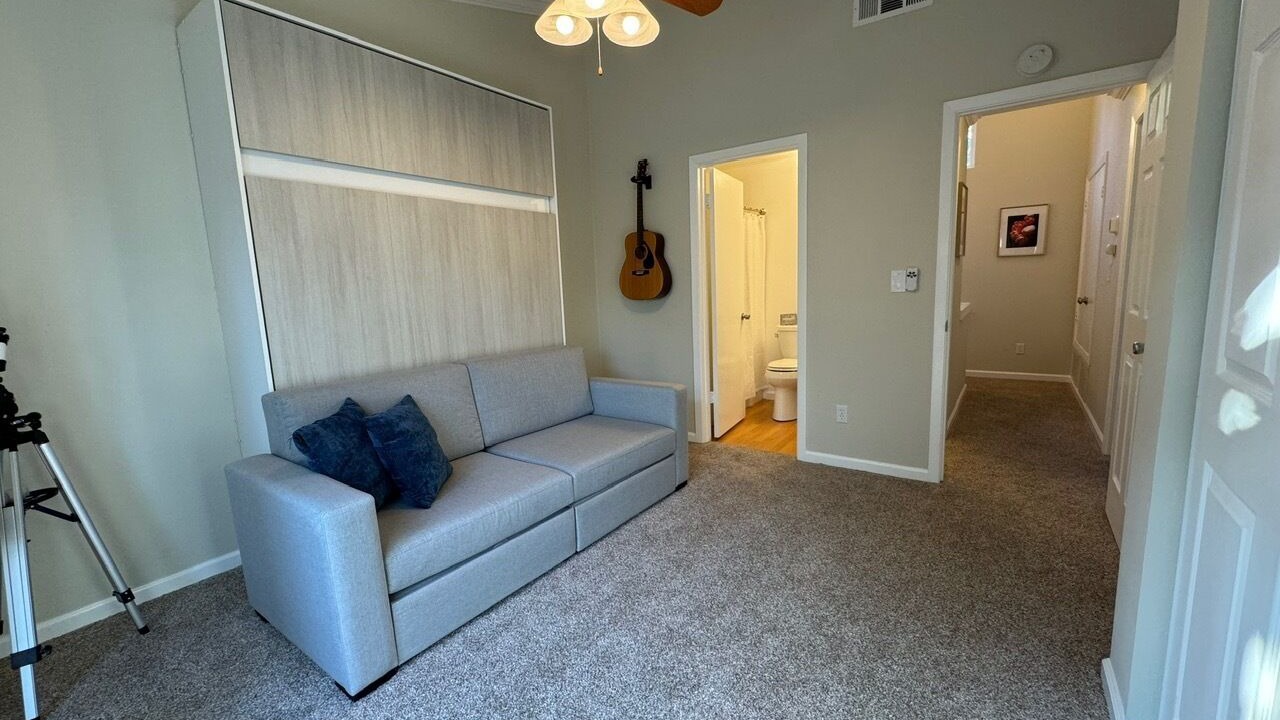 Photo of Livingroom in Pleasant Hill