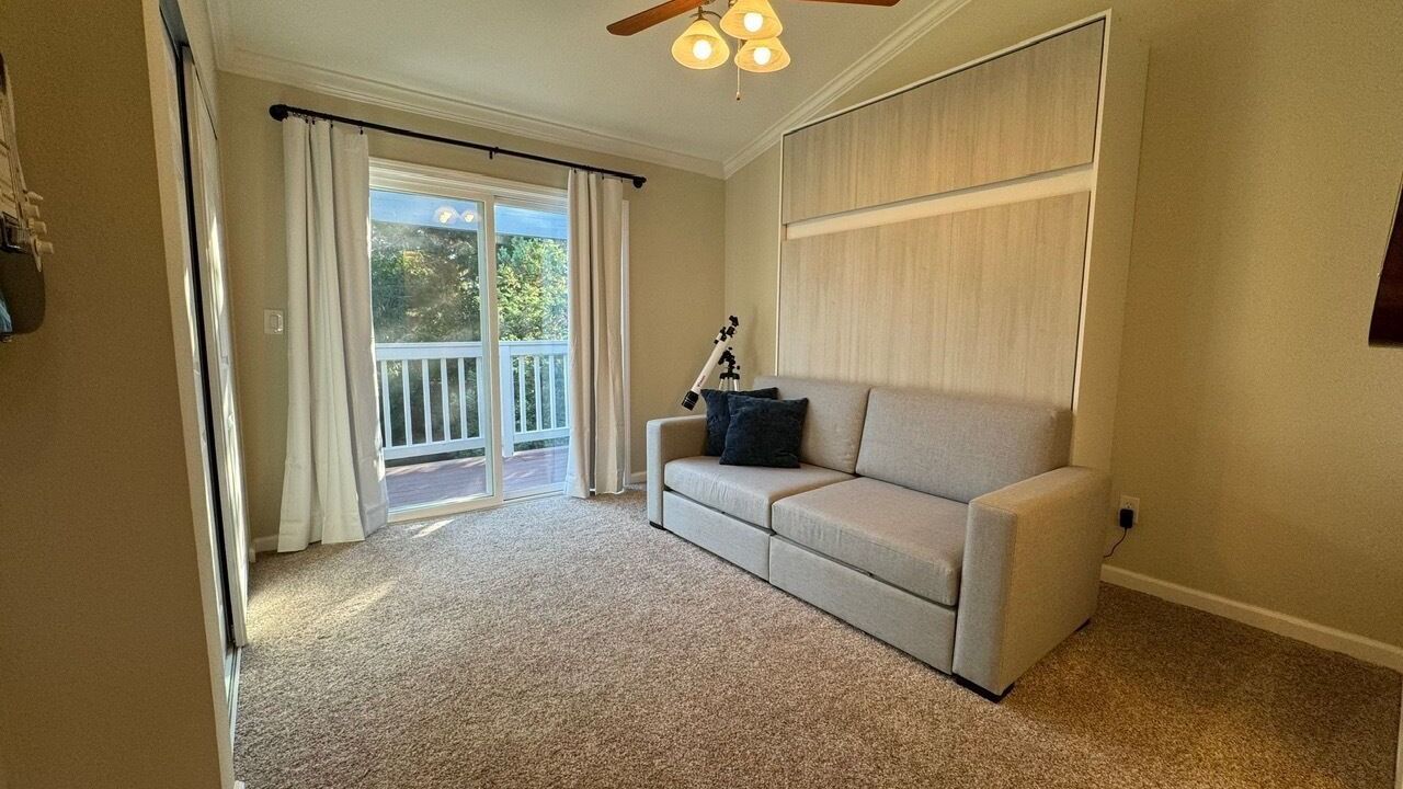 Photo of Livingroom in Pleasant Hill