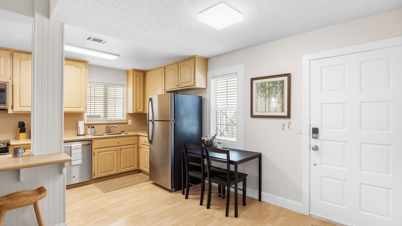 Photo of Kitchen in North Oak Park