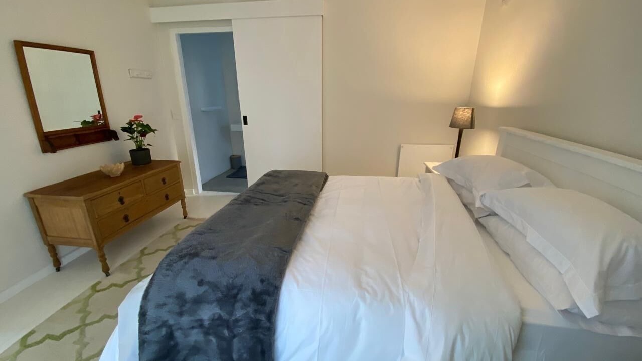 Photo of Bedroom in Claremont