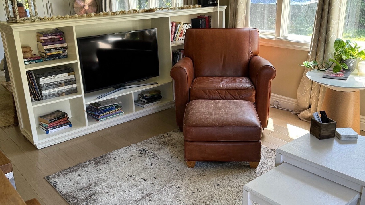 Photo of Livingroom in The Willows