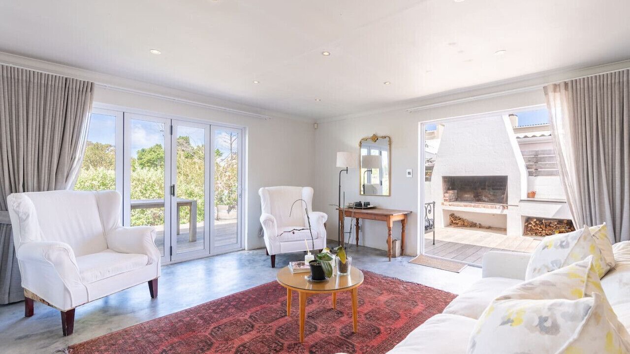 Photo of Livingroom in Onrus