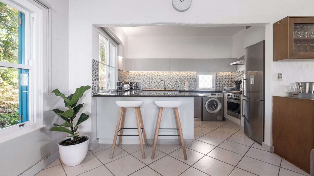 Photo of Kitchen in Shaka's Rock