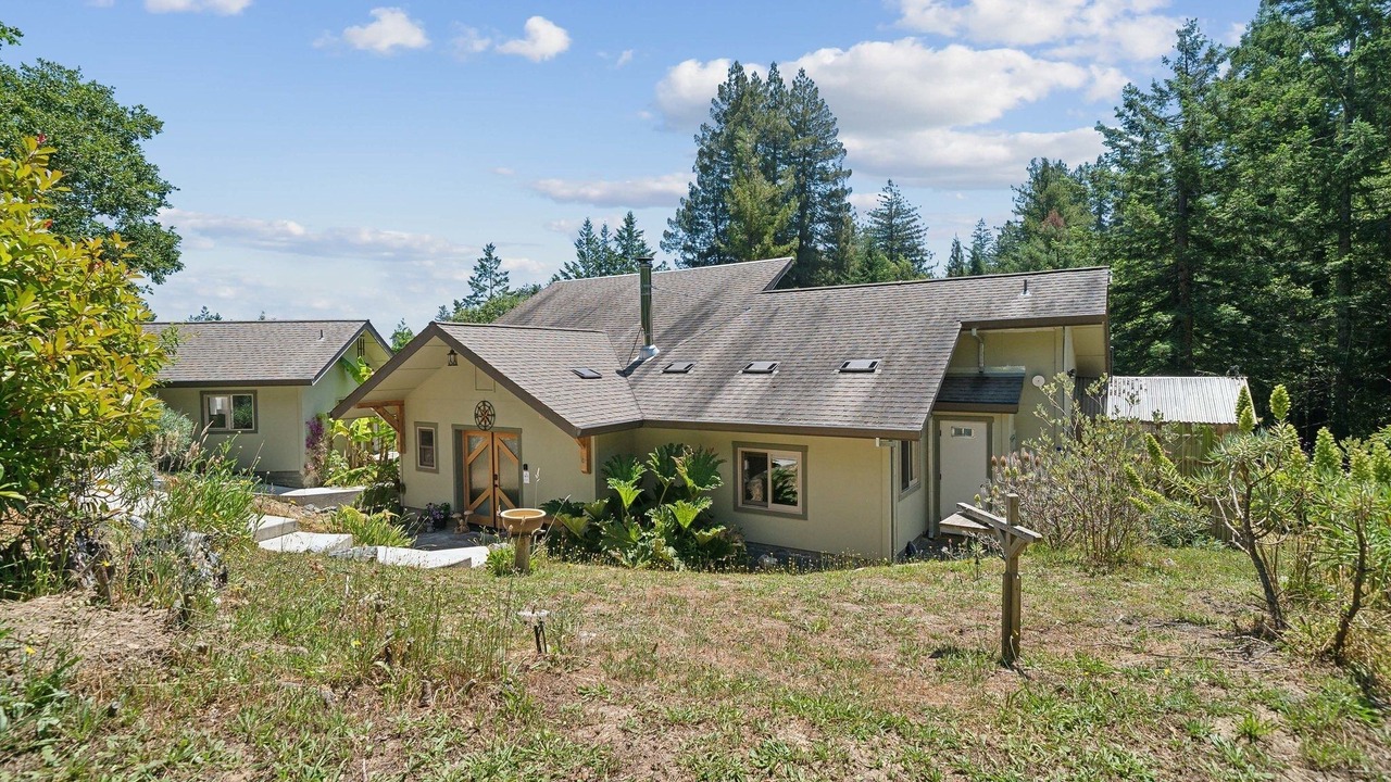 Photo of Outdoor in Freestone