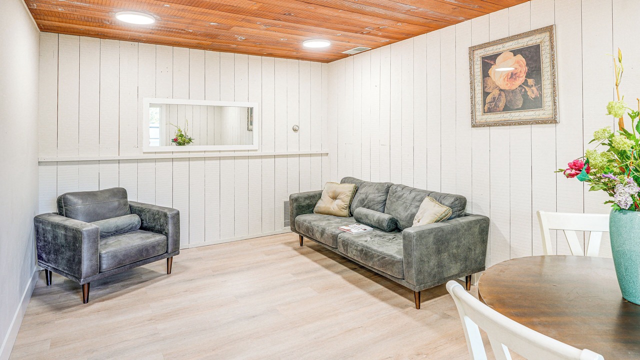 Photo of Livingroom in Monterey