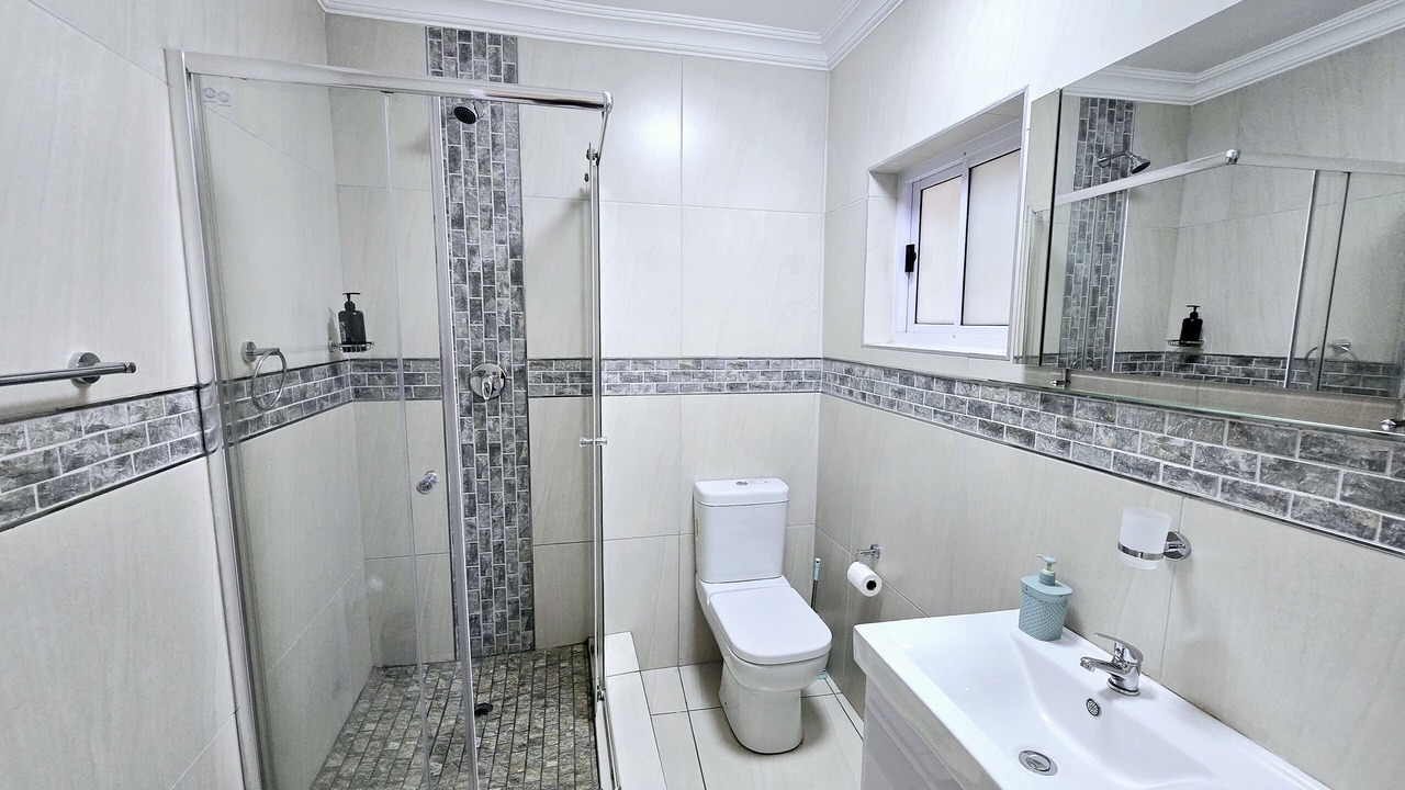 Photo of Bathroom in Greater Johannesburg Metropolitan Area