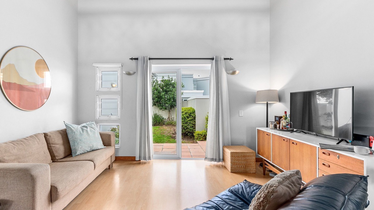 Photo of Livingroom in Sunset Beach