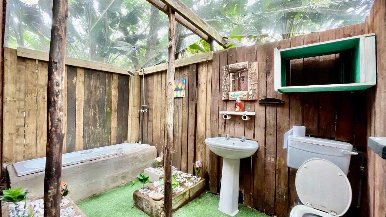 Photo of Bathroom in Umzumbe