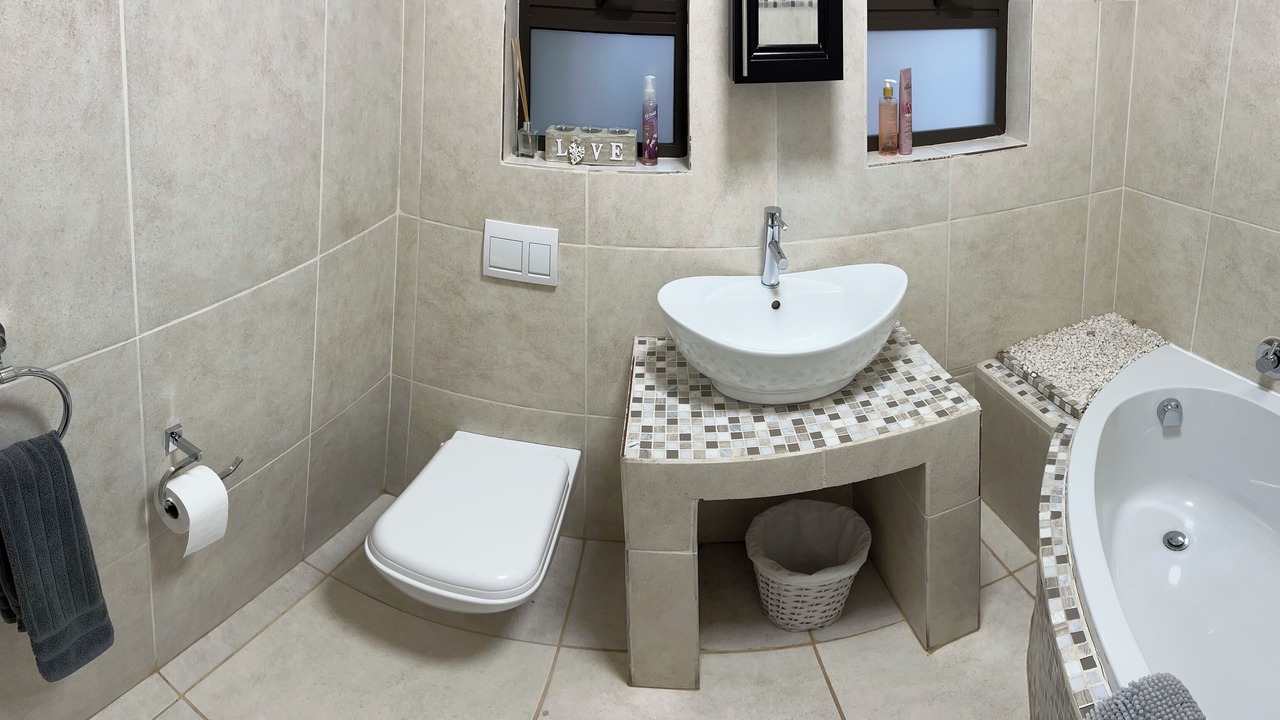Photo of Bathroom in Kimberley