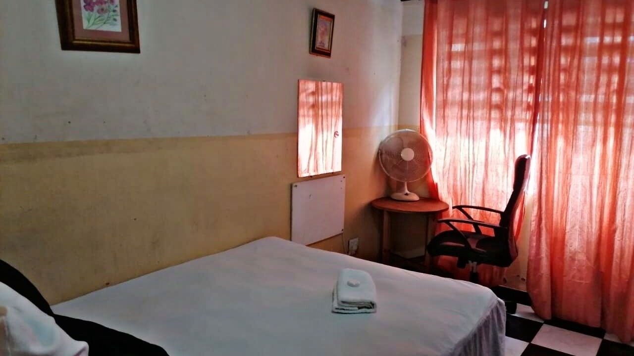 Photo of Bedroom in Bezuidenhout Valley