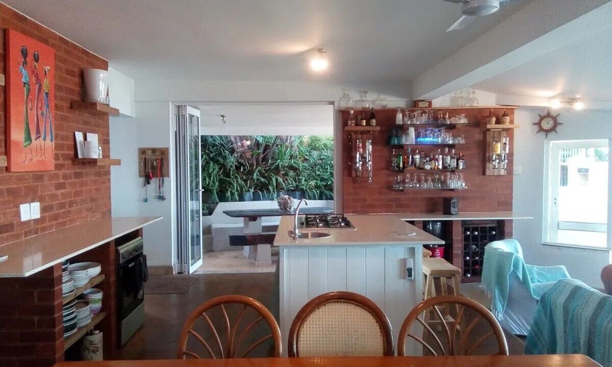 Photo of Kitchen in Shaka's Rock