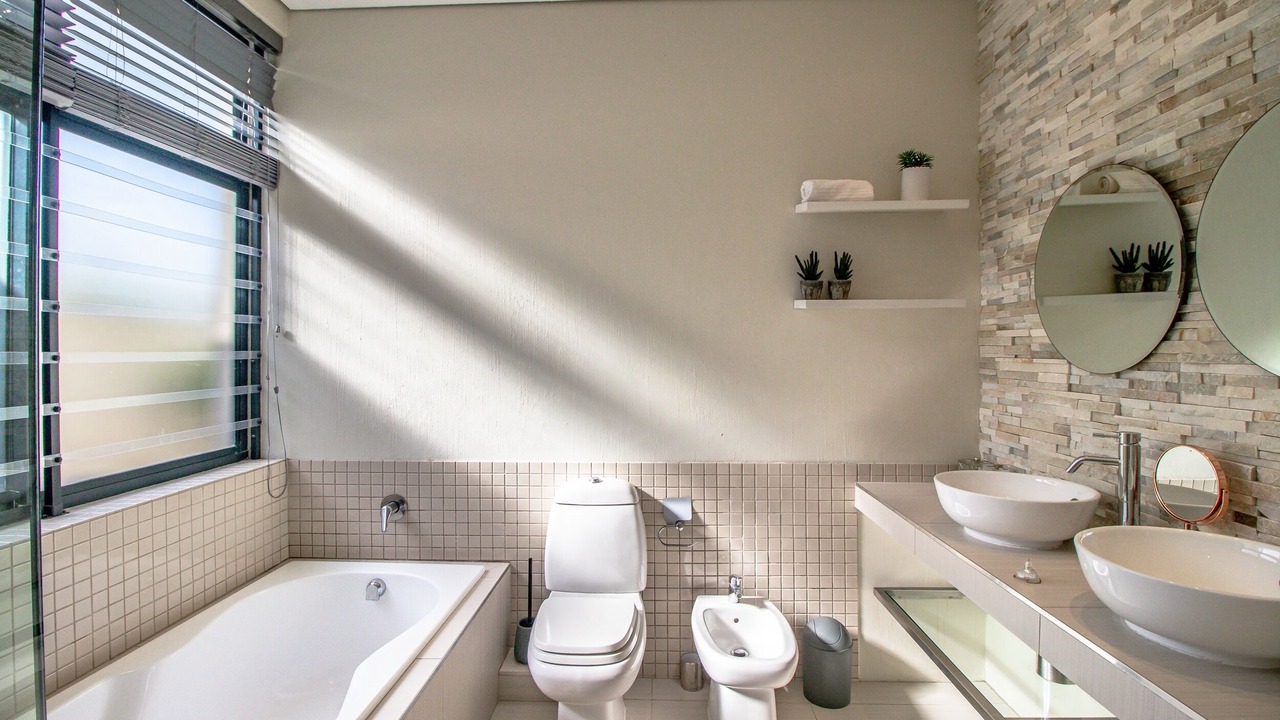 Photo of Bathroom in Sunset Beach