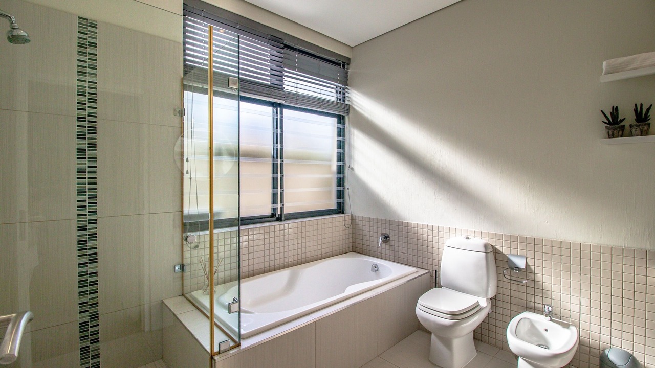 Photo of Bathroom in Sunset Beach