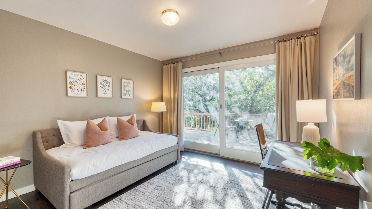 Photo of Livingroom in Santa Rosa