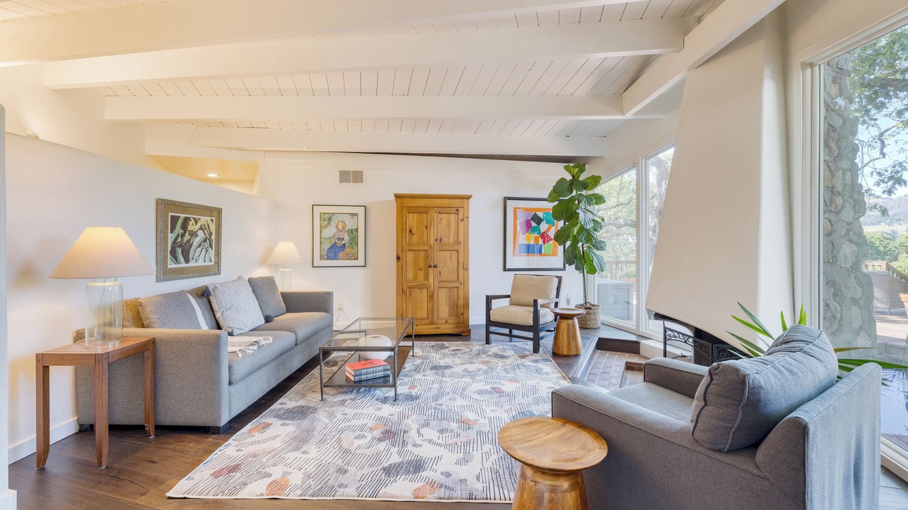 Photo of Livingroom in Santa Rosa