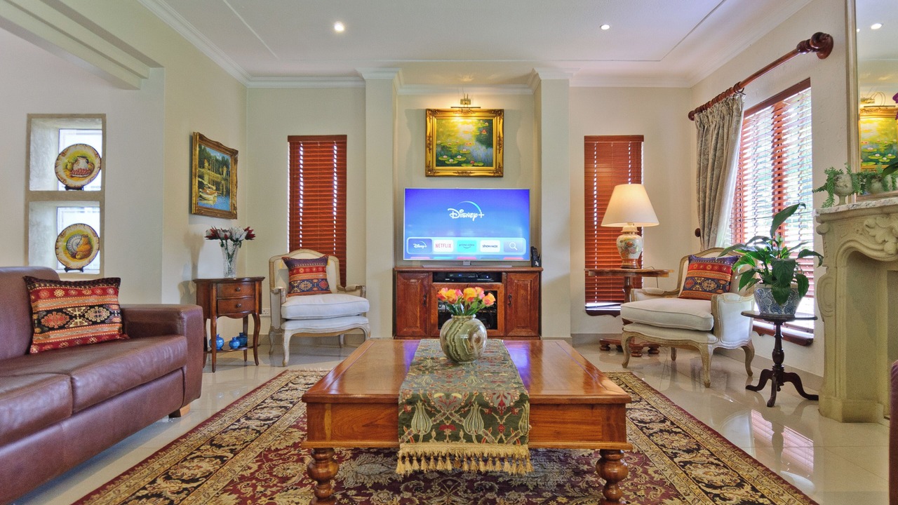 Photo of Livingroom in Faerie Glen