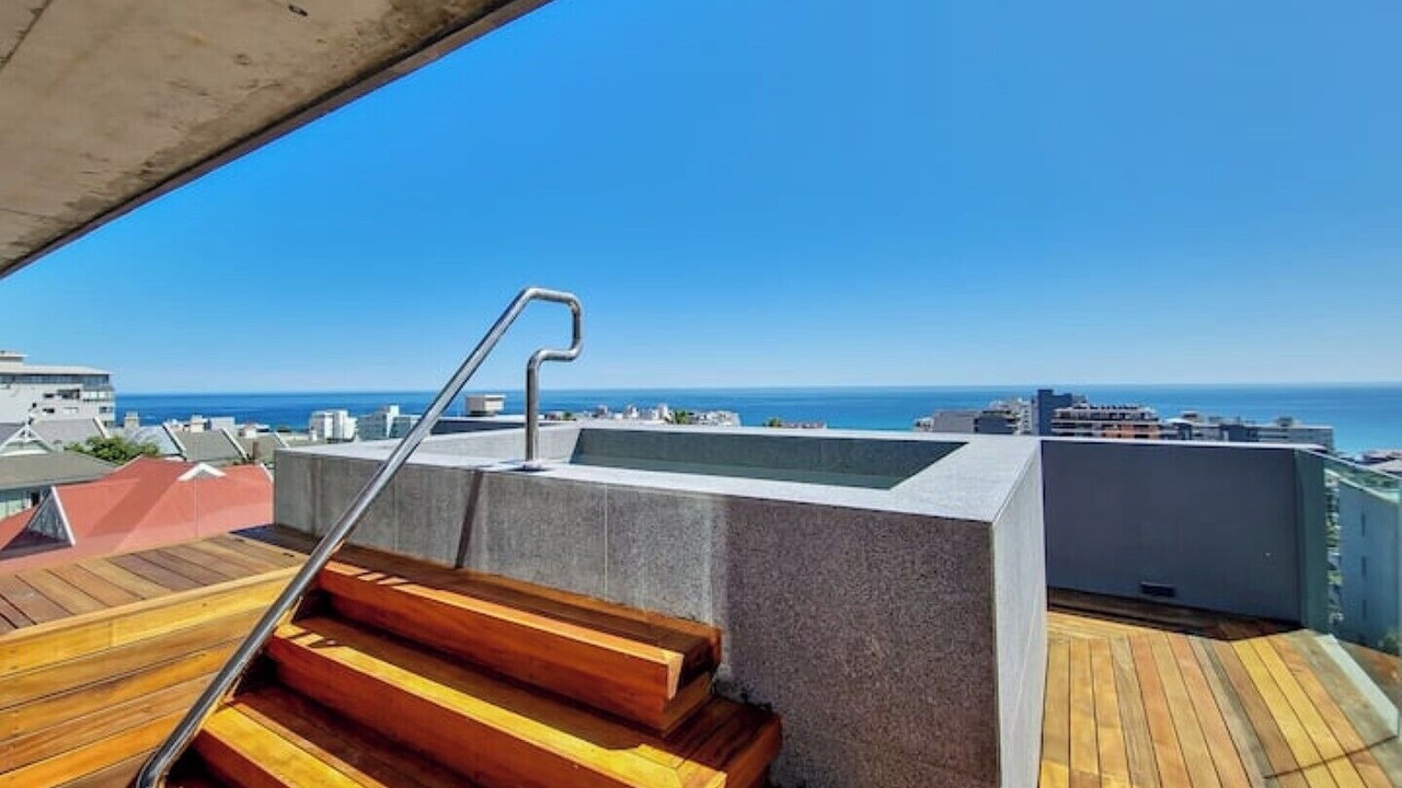 Photo of Outdoor in Bantry Bay