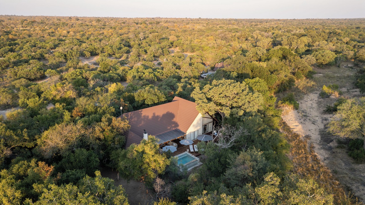 Photo of Outdoor in Thorny Bush Game Reserve