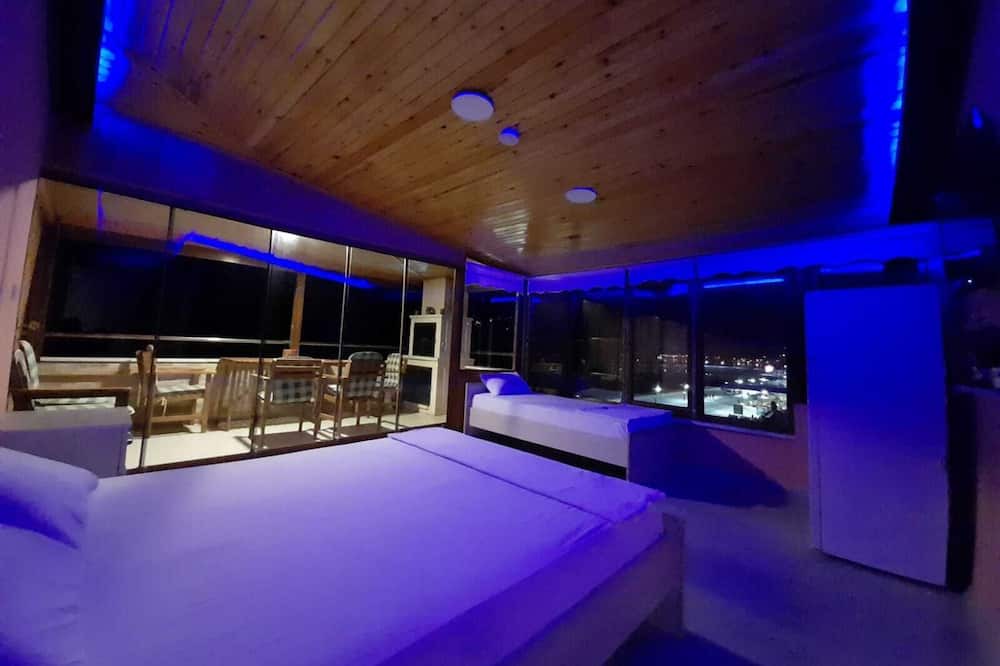 Photo of Bedroom in Altinoluk