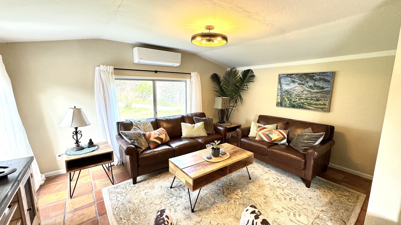 Photo of Livingroom in El Sobrante
