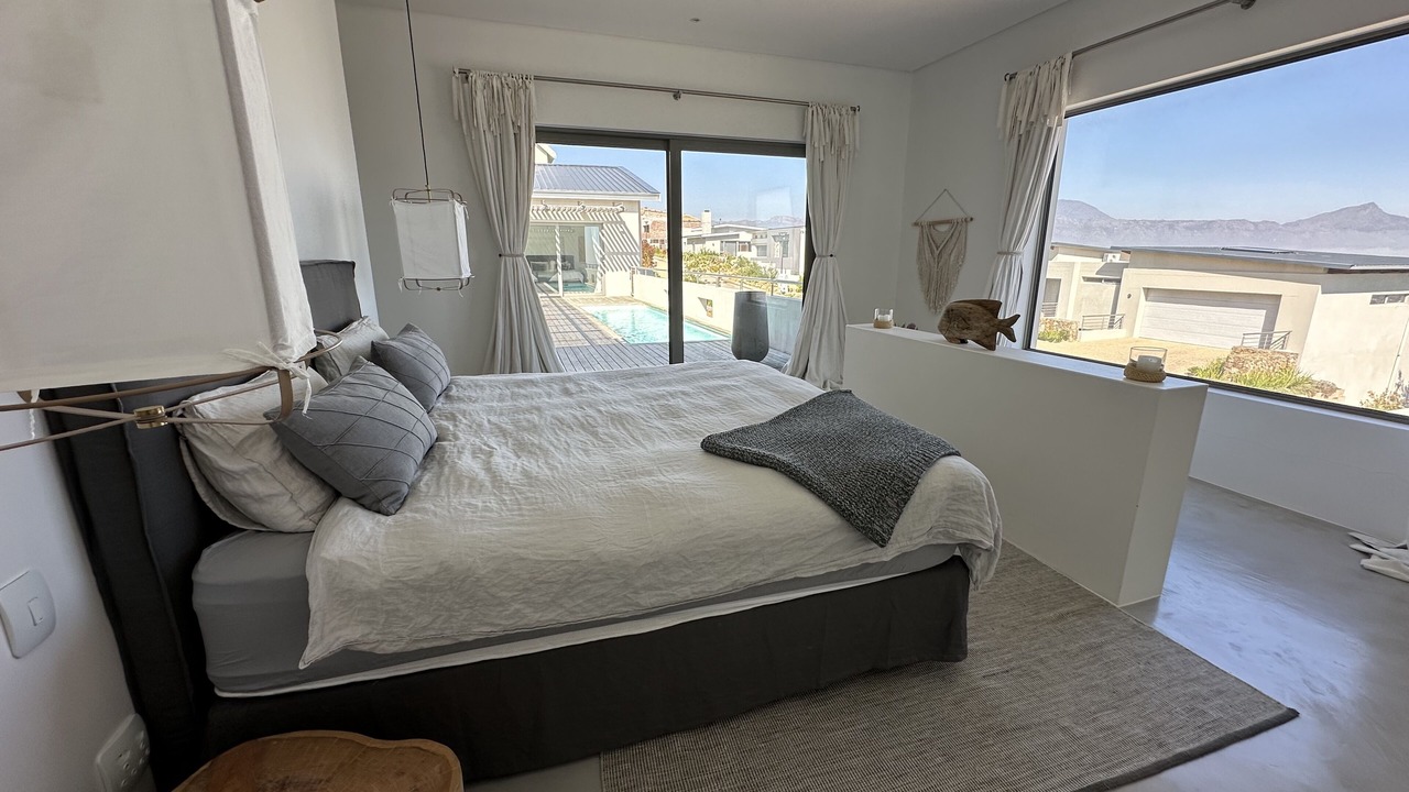 Photo of Bedroom in Helderberg Rural
