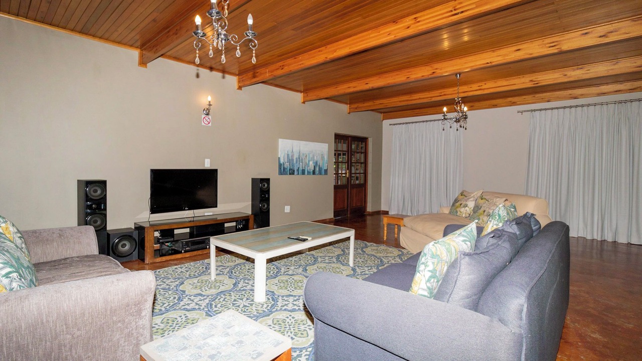 Photo of Livingroom in Mokopane