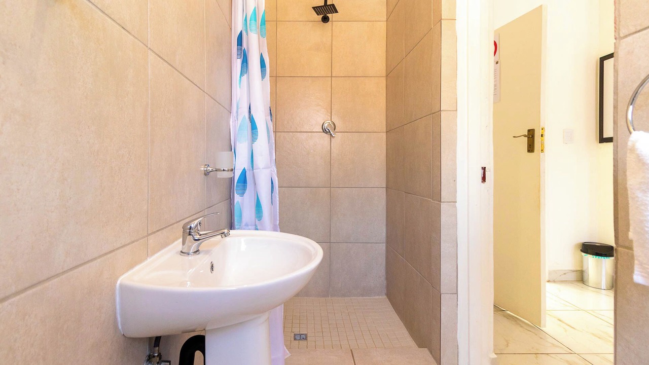 Photo of Bathroom in Greater Johannesburg Metropolitan Area