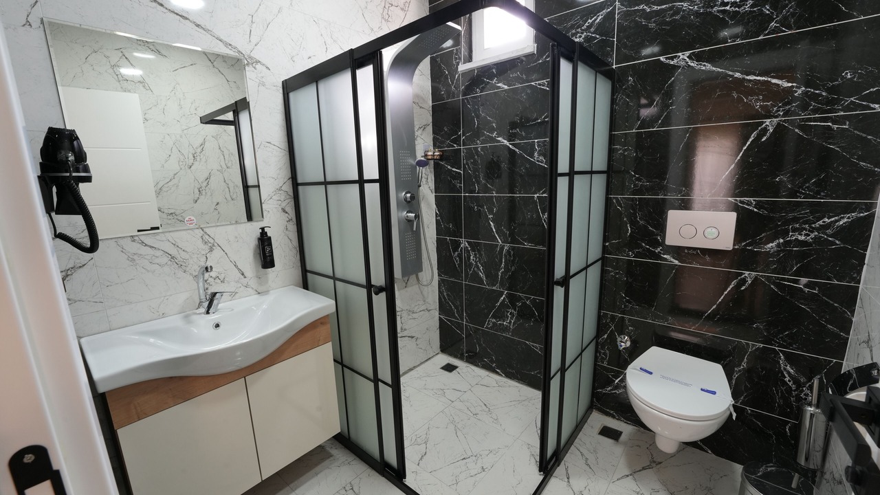 Photo of Bathroom in Onikisubat