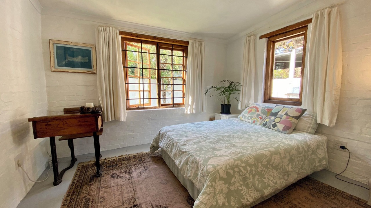 Photo of Bedroom in Westcliff
