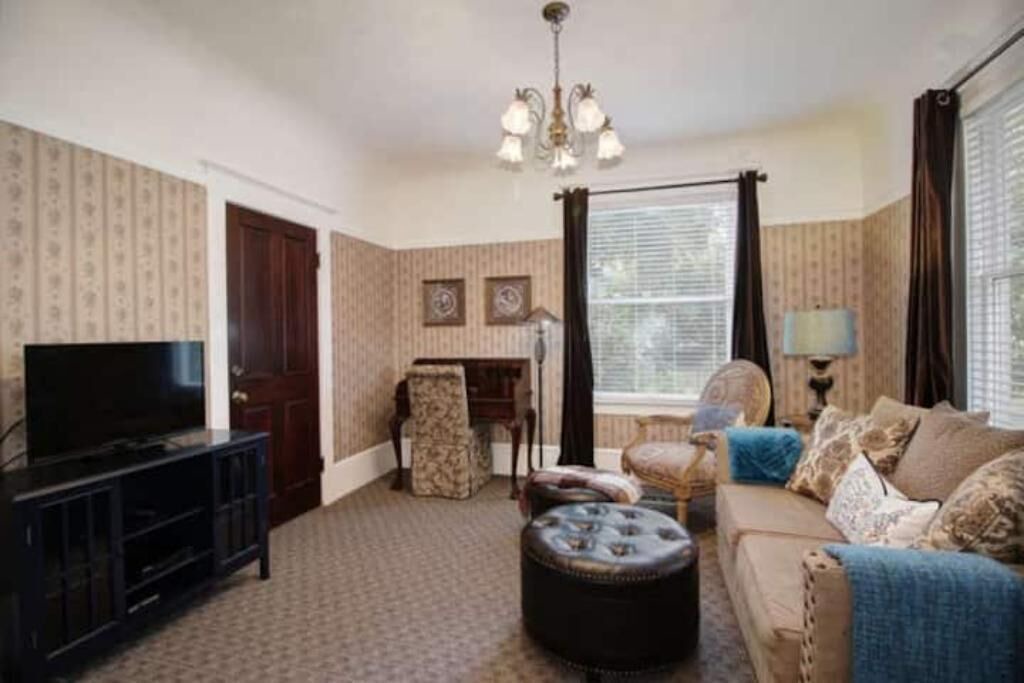 Photo of Livingroom in Alkali Flat