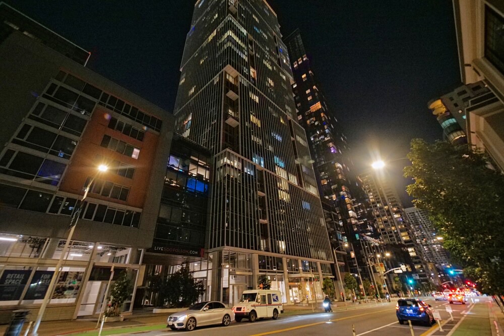 Photo of Others in Rincon Hill