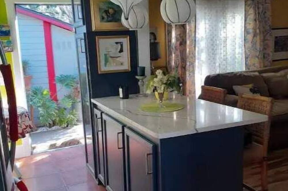 Photo of Kitchen in North Oak Park