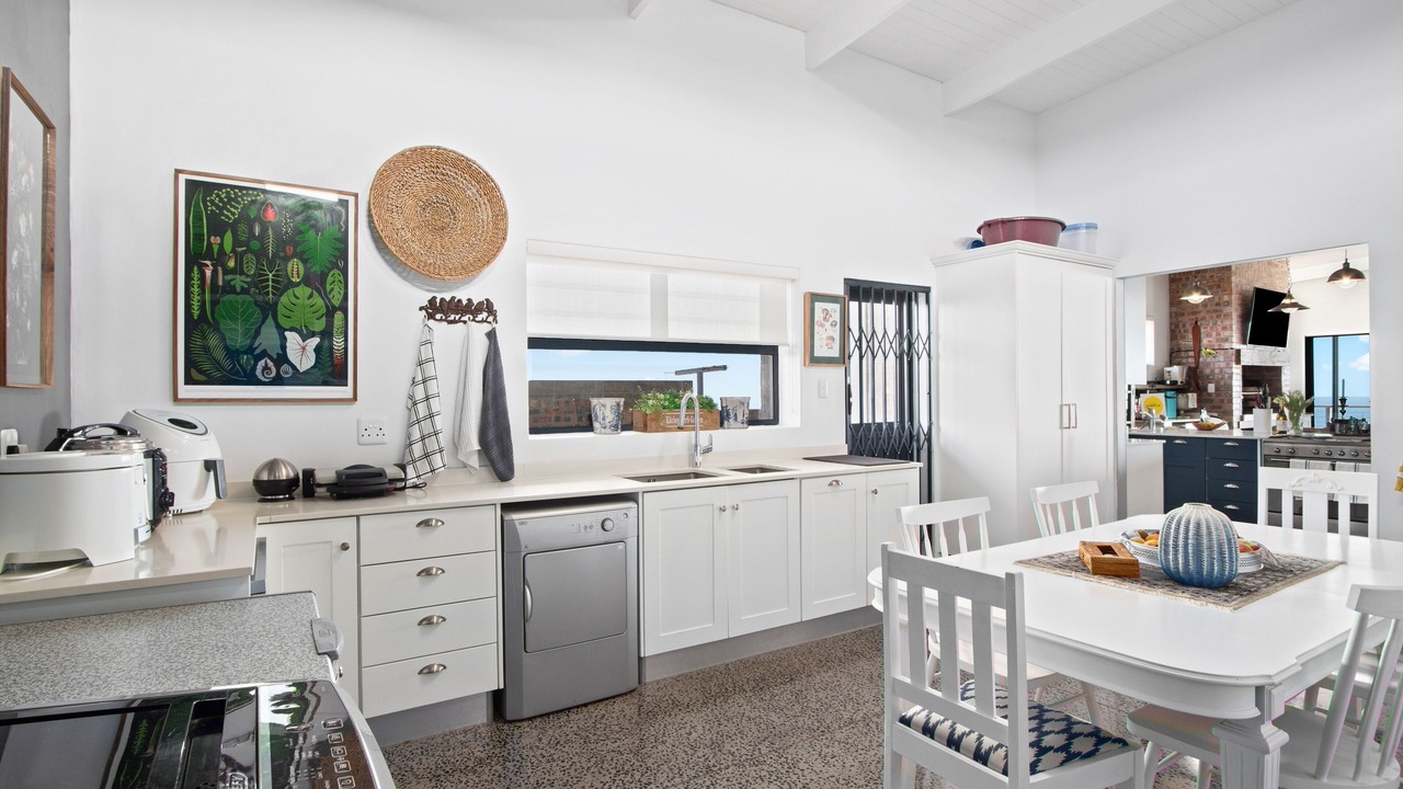 Photo of Kitchen in Yzerfontein