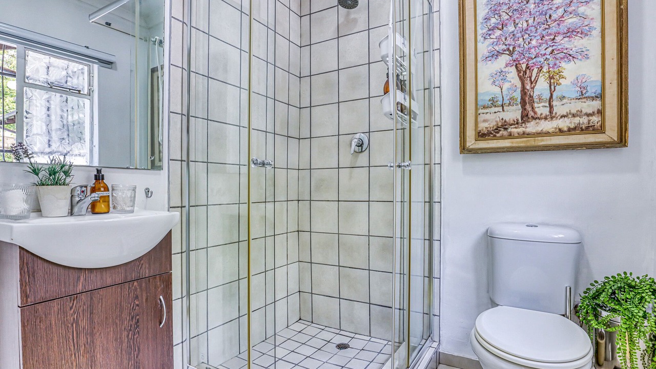 Photo of Bathroom in The Reeds