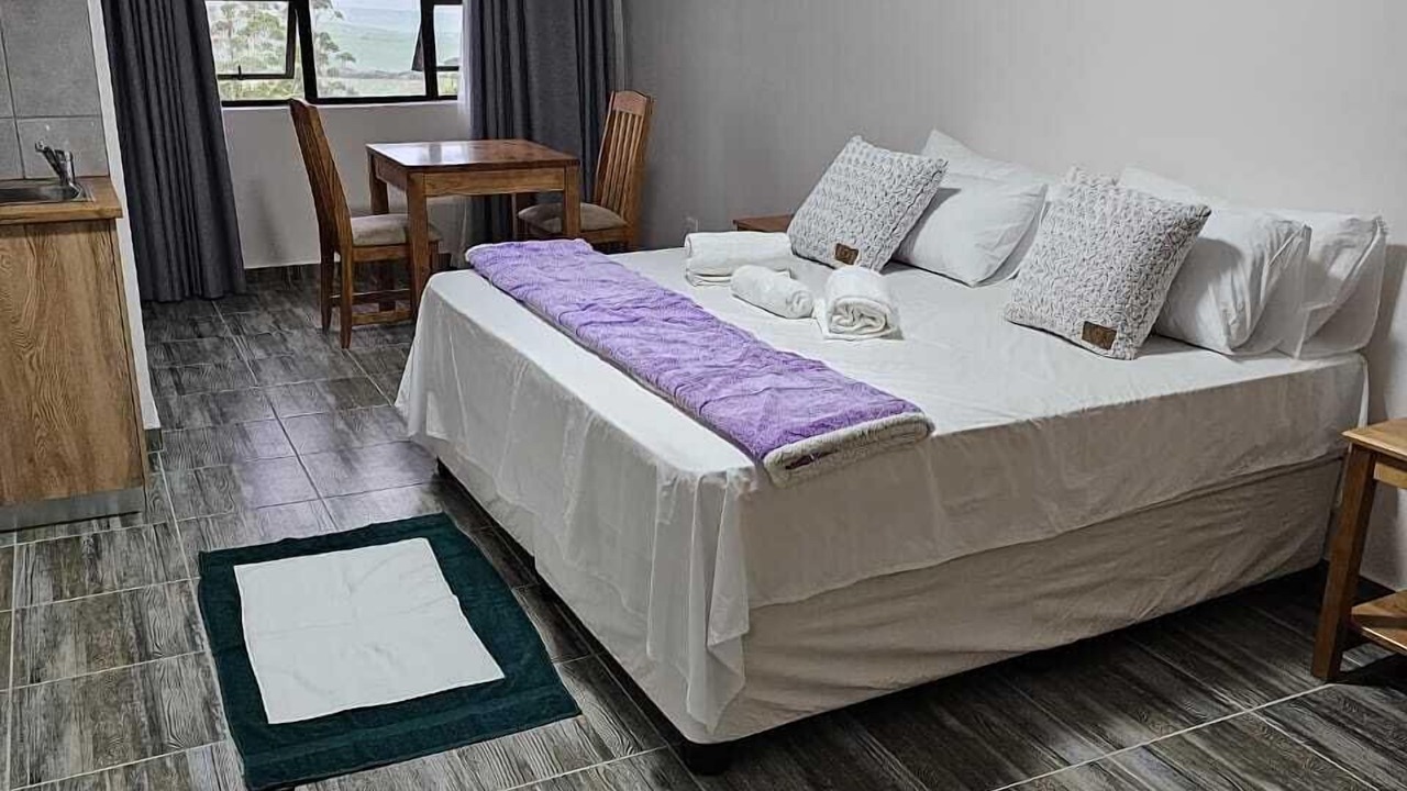 Photo of Bedroom in Mid Illovo