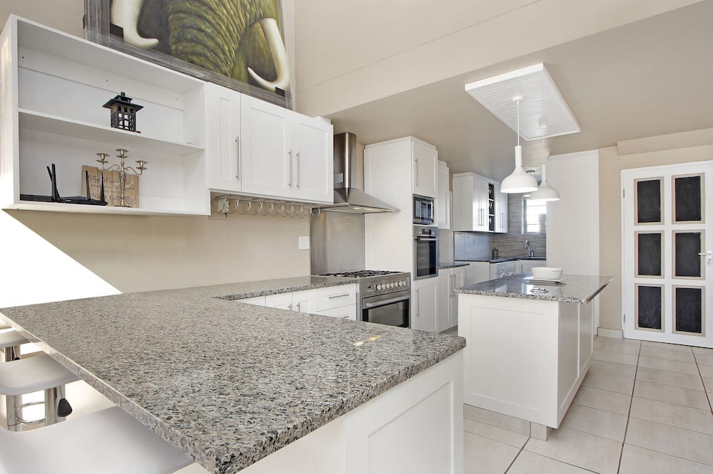Photo of Kitchen in Calypso Beach